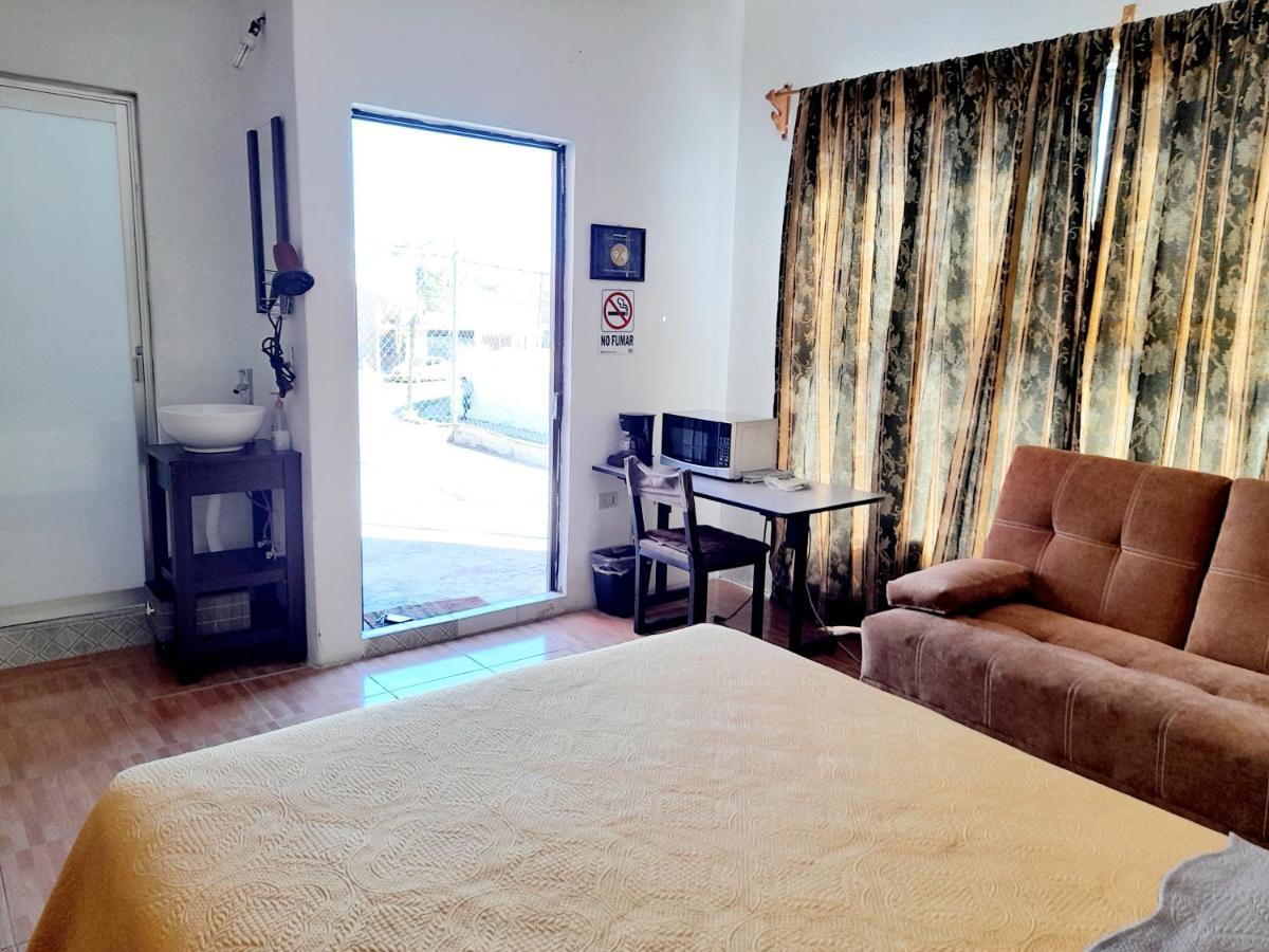 Suite Amplia Privada A 8 Min Del Centro 아과스칼리엔테스 외부 사진
